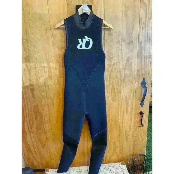 Size Medium Quintana Roo Men's Misc. Swimwear - Picture 1 of 3